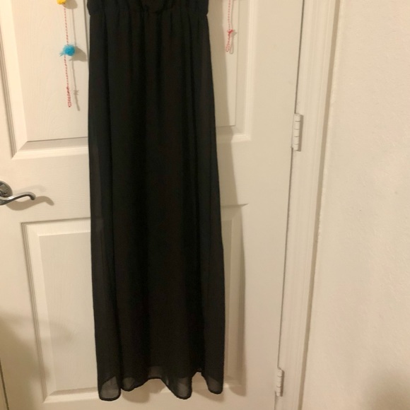 Little Black Dress - Picture 5 of 6